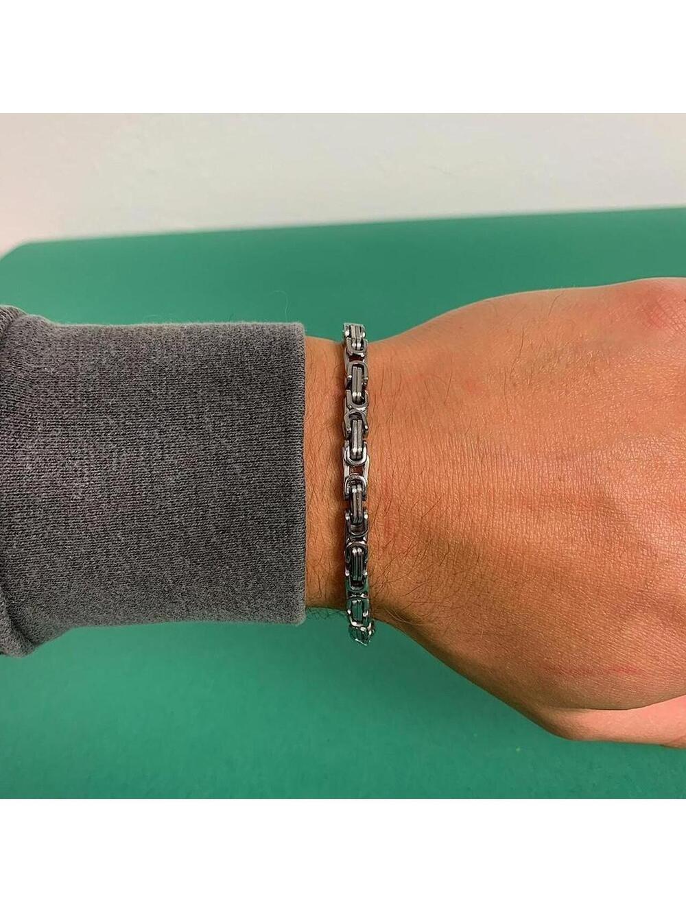 Y2k Cyber Vintage style Futuristic Titanium Interlocked Bracelet. Cool design